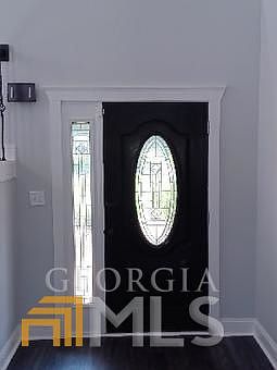 2nd image of 503 Shades Walk