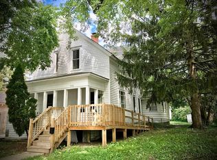 426 Watson St, Aurora, IL 60505