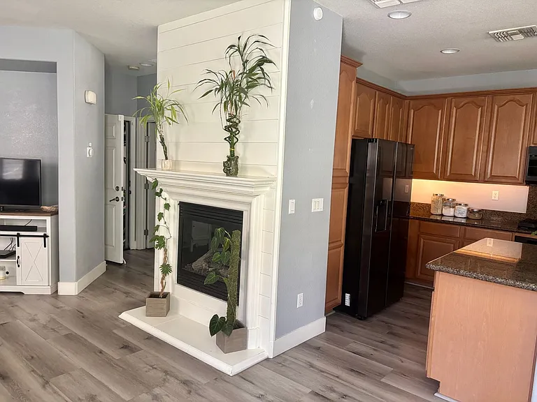 52 Seraspi Ct — Photo 4