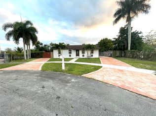 1666 SW 3rd Ct, Homestead, FL 33030