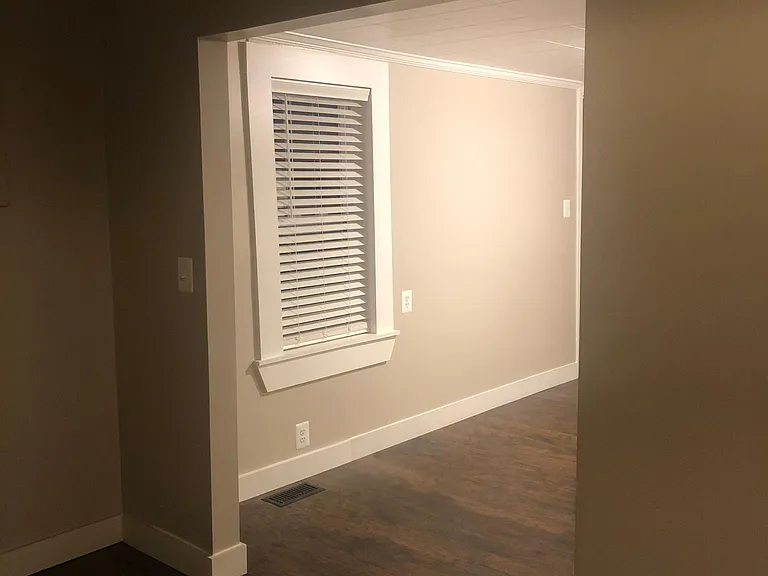 3952 Dallas Ave — Photo 11