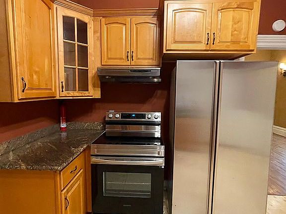 3rd image of 57 Wilson Ave #A