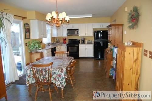 5th image of 6533 Sproul Ln
