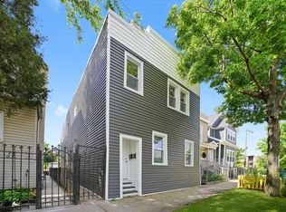3575 W Dickens Ave, Chicago, IL 60647