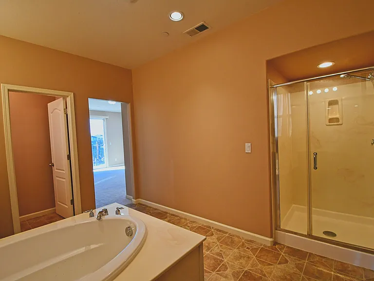 5266 Skystone Dr — Photo 22