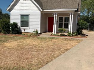 3515 Garrett St, Euless, TX 76040