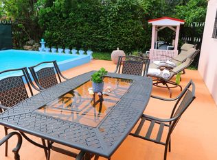 977 SW 10th St #2, Miami, FL 33130