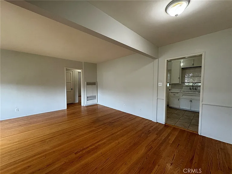 396 S Pasadena Ave #D — Photo 3