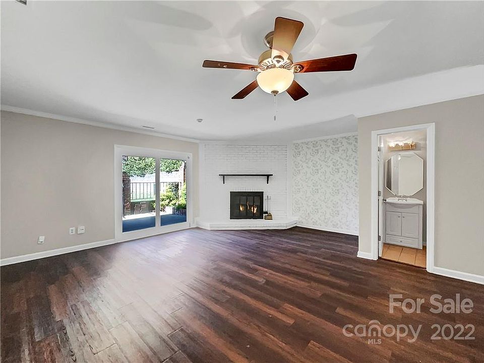8431 Coulwood Oak Ln, Charlotte, NC 28214 Zillow