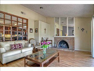 4th image of 2170 Jefferson Ave