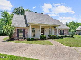 196 Bradfield Rd, Madison, MS 39110