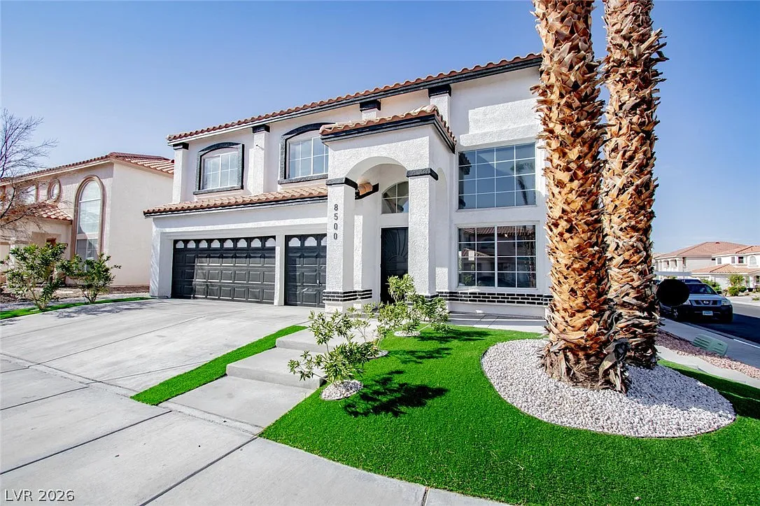 5 bed, 3.0 bath, 3007 sqft, $4,250 — Photo 1
