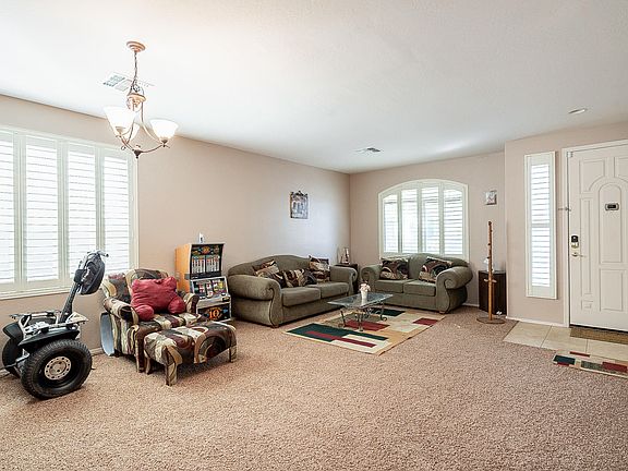 4th image of 5628 W Glass Ln