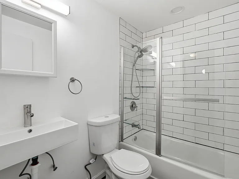 9018 Jersey Dr — Photo 14
