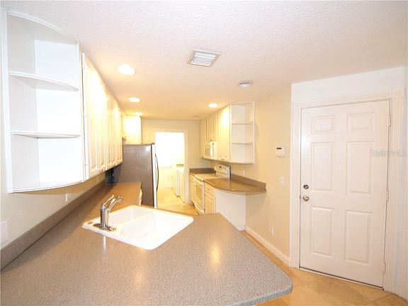 3rd image of 1522 Romallo Ln
