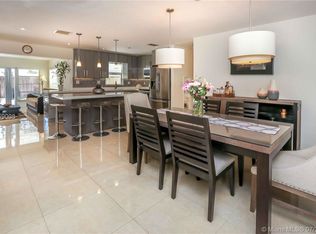 415 S 57th Ave, Hollywood, FL 33023