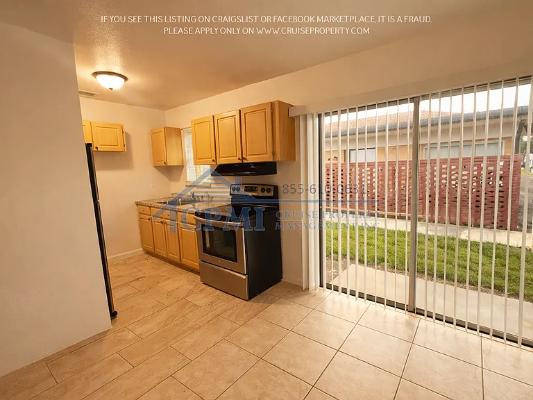 1755 Forest Hill Blvd West Palm Beach, FL 33406 — Photo 16