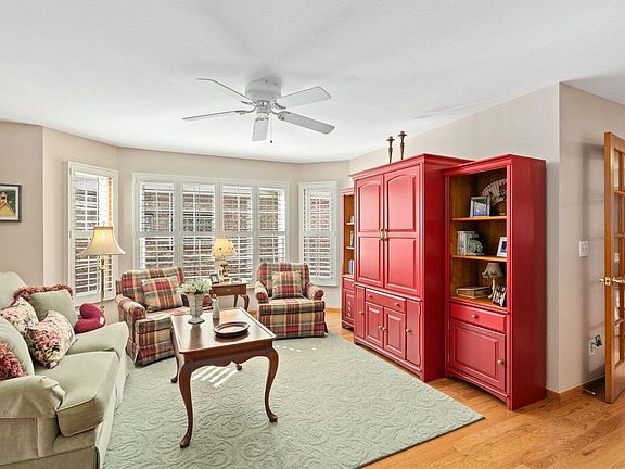 4th image of 5712 Wingfoot Dr