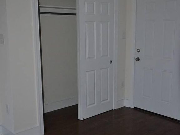 3rd image of 2308 Delancey Pl #2