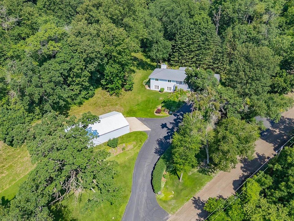 しゃんママ 9714 Highway 19, Mazomanie, WI 53560 | MLS #2016839 | Zillow
