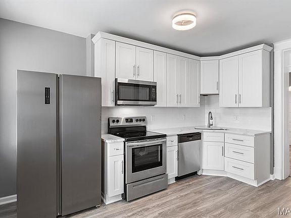 4th image of 5312 Reber Pl