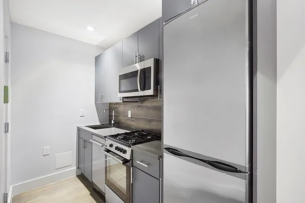 Rented by Citi Habitats | media 10