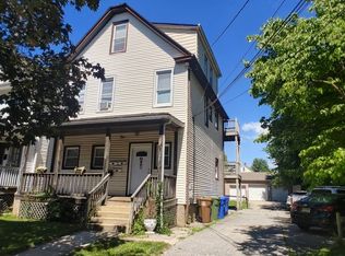225 E Price St, Linden, NJ 07036
