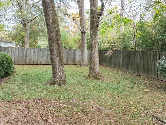 4th image of 4245 Silver Ct #8