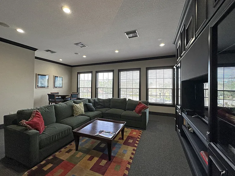 152 SW Peacock Blvd #206 — Photo 30