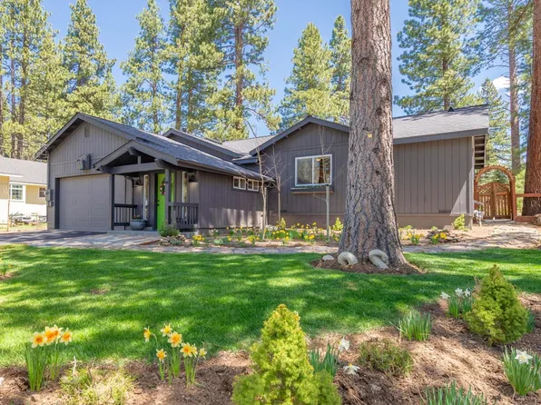 10244 Laburnham Cir, Truckee, CA 96161
