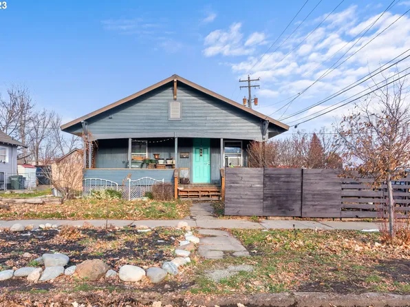 1913 Washington Ave, La Grande, OR 97850