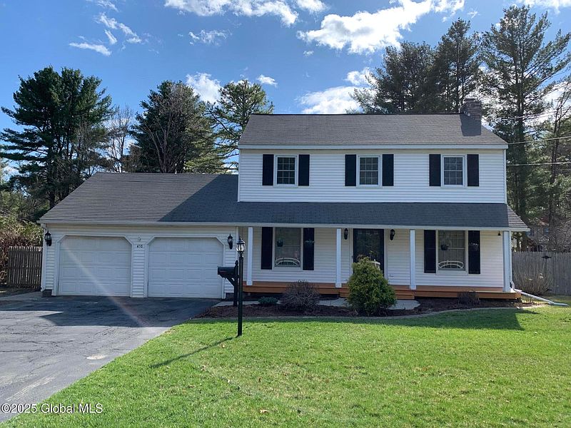 2nd image of 438 Dixon Road