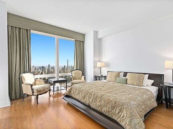 5th image of 80 Columbus Cir #65BA