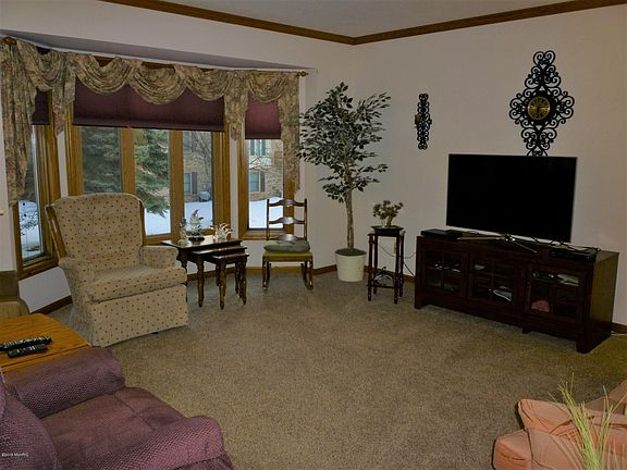 5th image of 6780 N Wentward Ct #156