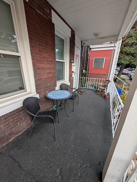 3 bed, 1472 sqft, $1,400 — Photo 2