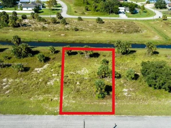 0 Saturn Loop, Labelle, FL 33935