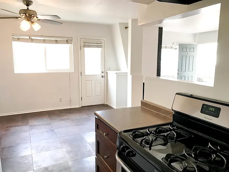 12 Buccaneer St #5 — Photo 5