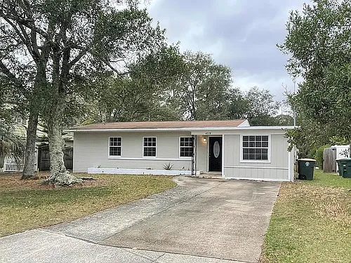 4028 Loys Dr Photo 1