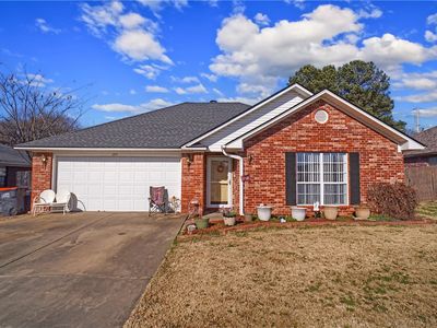 1819 E 20th St, Russellville, AR, 72802