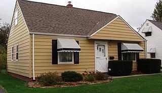 1st image of 376 E 232nd St