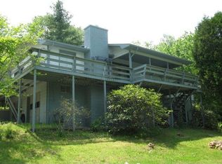 165 Apple Blossom Ln, Burnsville, NC 28714