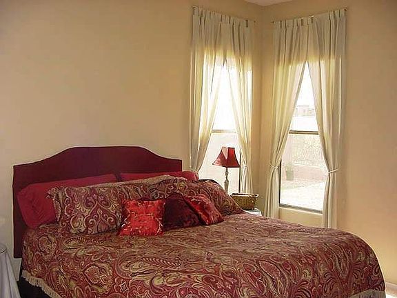 Masrer bedroom