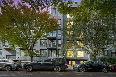 458 East 25th Street