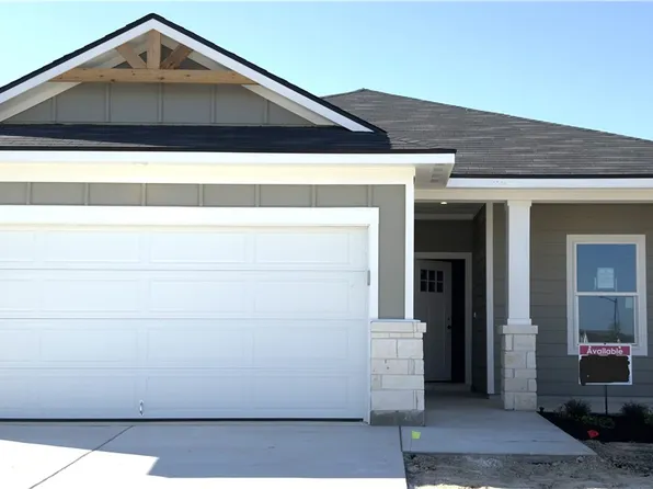 5508 Harriet St, Bryan, TX 77807