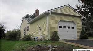 4th image of 2 Cohansey Dr