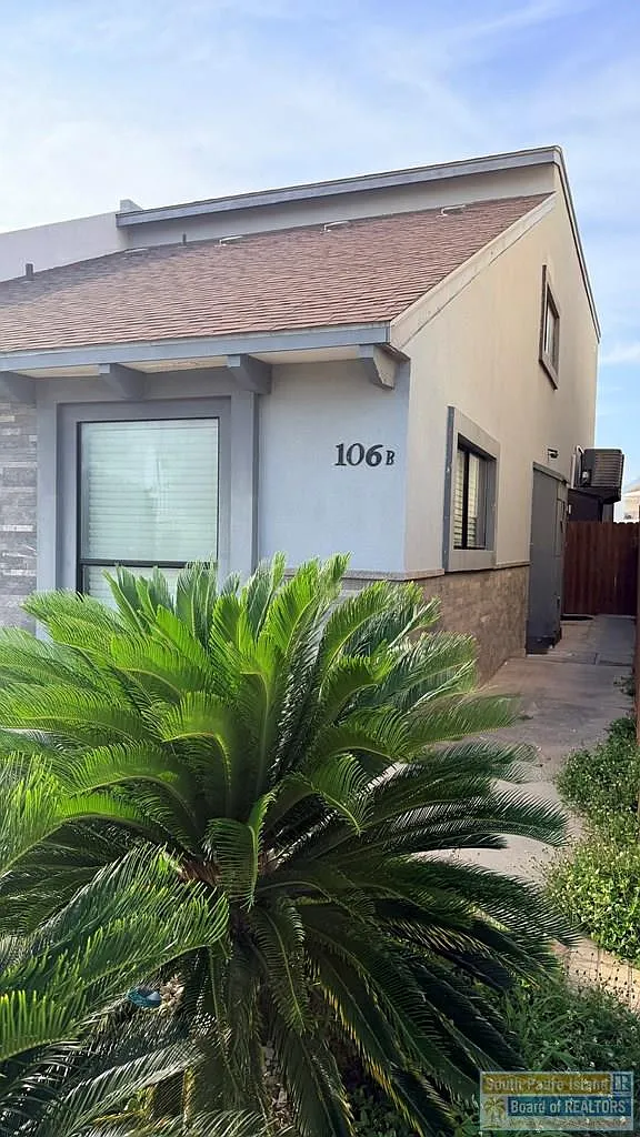 3 bed, 3.0 bath, 2332 sqft, $5,500 — Photo 3