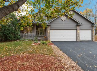 6031 Woodhill Ln, Rockford, MN 55373