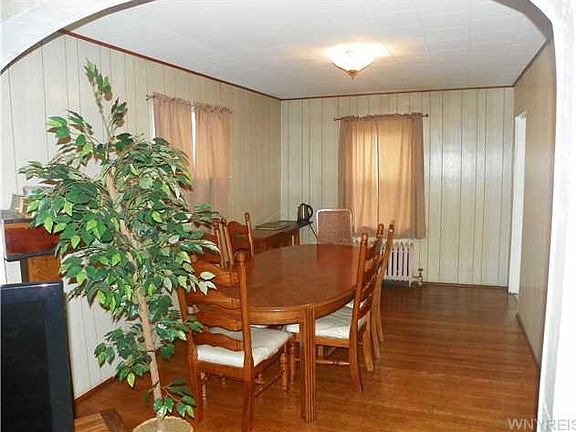 2nd image of 137 Elmer Ave