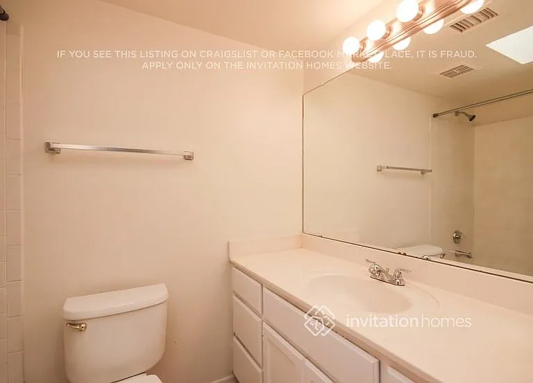 11134 N 82nd Dr — Photo 19