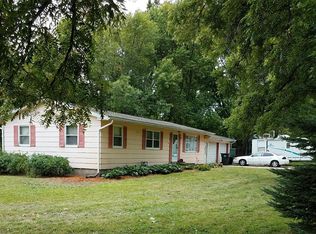 1010 Hager St E, Grand Junction, IA 50107
